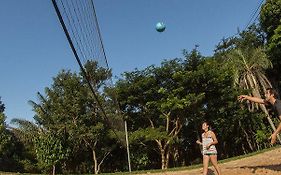 Guembe Biocentro & Resort  3*